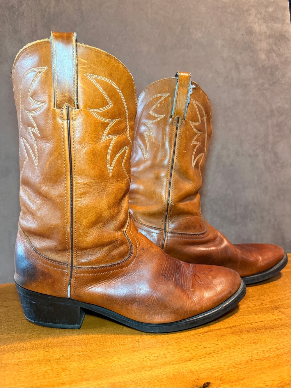 Durango Men’s Tan Leather Cowboy Boots. Size US 11.5